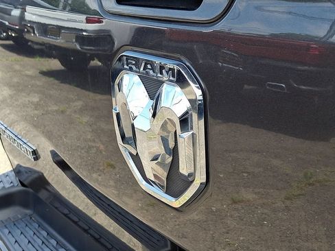 Used 2019 RAM 1500 Big Horn AWD/4WD image 29