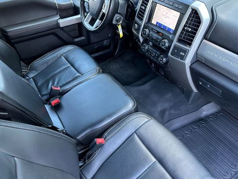Used 2020 Ford F350 Lariat w/ Chrome Package AWD/4WD image 15
