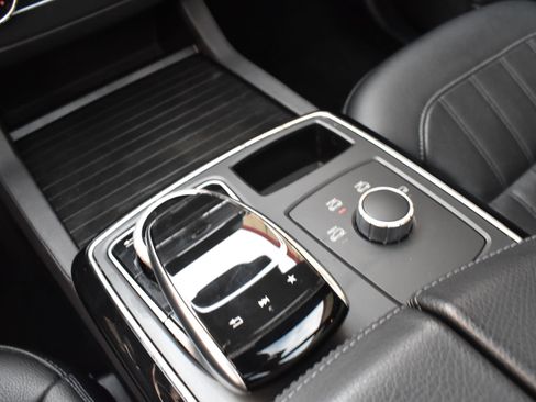 Used 2018 Mercedes-Benz GLE 350 w/ Premium 1 Package image 37