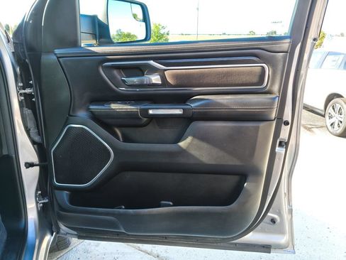 Used 2023 RAM 1500 Laramie AWD/4WD image 18