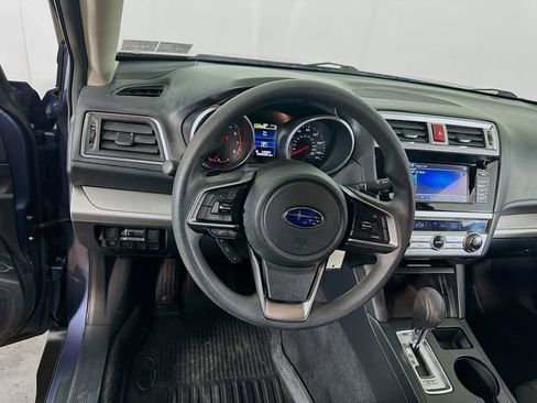 Used 2018 Subaru Outback 2.5i image 18