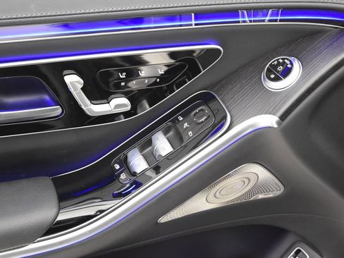 Certified 2022 Mercedes-Benz S 500 4MATIC image 22