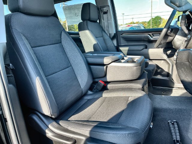 New 2026 Chevrolet Silverado 1500 RST w/ LPO, Dark Essentials Package AWD/4WD image 33