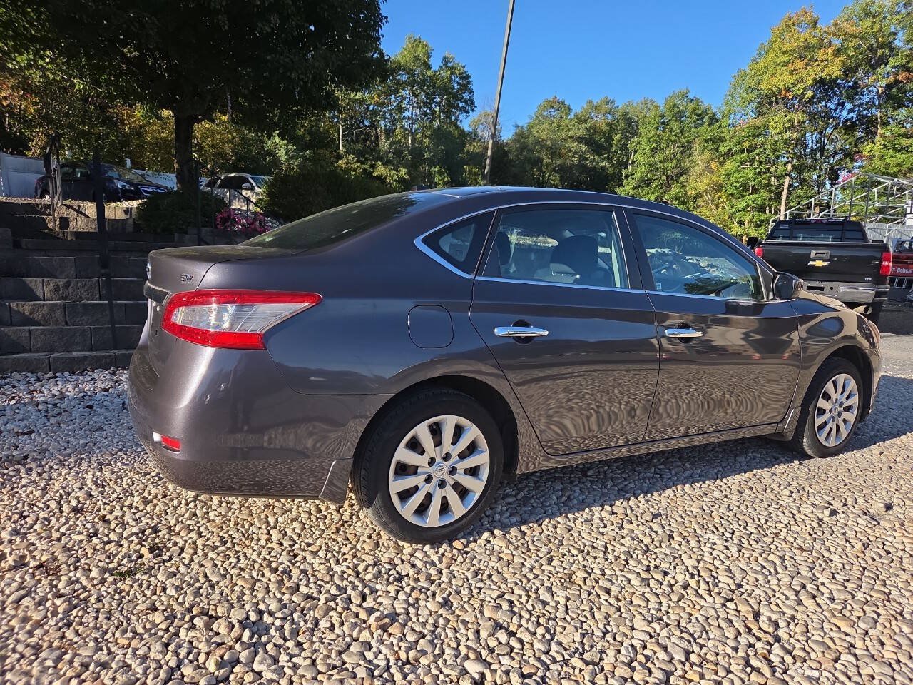 Used 2015 Nissan Sentra SV FWD image 5