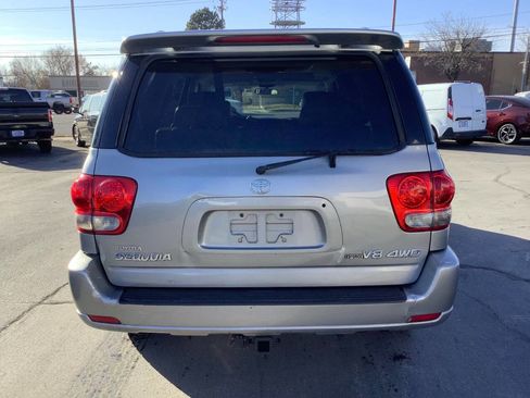 Used 2007 Toyota Sequoia SR5 image 12