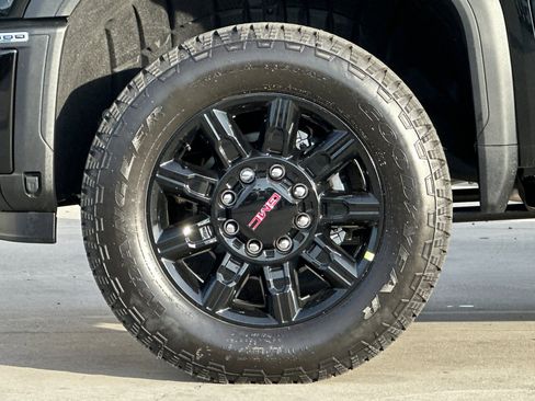 New 2026 GMC Sierra 2500 AT4 w/ AT4 Premium Plus Package image 26