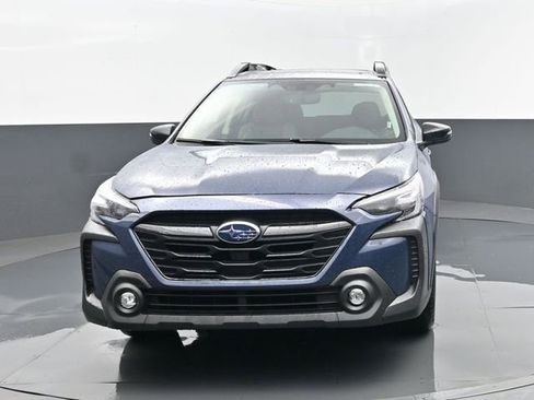 Used 2025 Subaru Outback Onyx Edition image 24