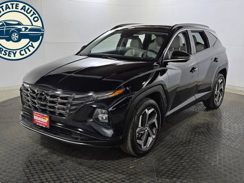 Used 2023 Hyundai Tucson Limited AWD/4WD image 3