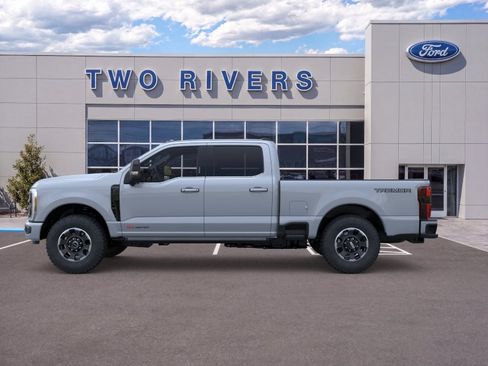 New 2026 Ford F250 Platinum w/ Tremor Off-Road Package AWD/4WD image 3