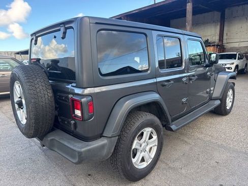 Used 2020 Jeep Wrangler Unlimited Sport S AWD/4WD image 5
