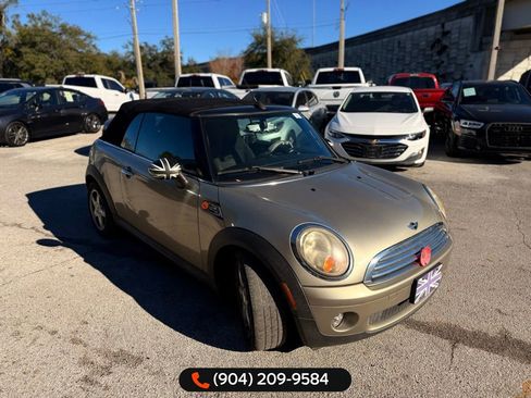 Used 2010 MINI Cooper Convertible image 10