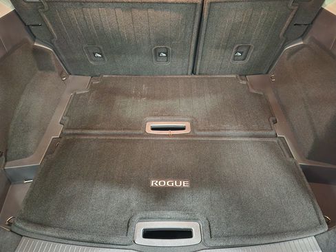 Used 2024 Nissan Rogue Platinum w/ Platinum Premium Package AWD/4WD image 54