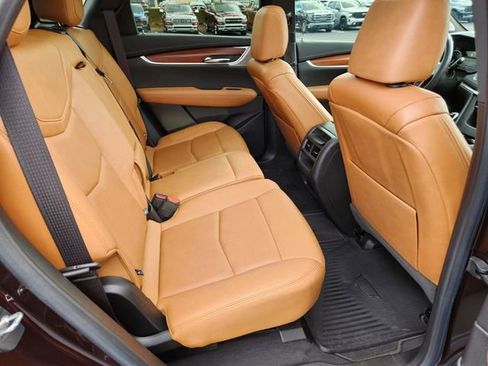 Used 2021 Cadillac XT5 Premium Luxury image 20