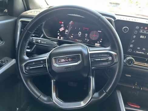 Used 2024 GMC Canyon Elevation RWD image 10