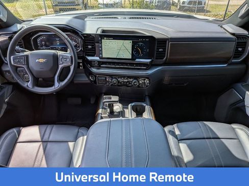 Used 2024 Chevrolet Silverado 1500 High Country w/ High Country Premium Package AWD/4WD image 30