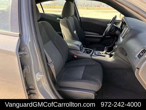 Used 2023 Dodge Charger SXT image 28