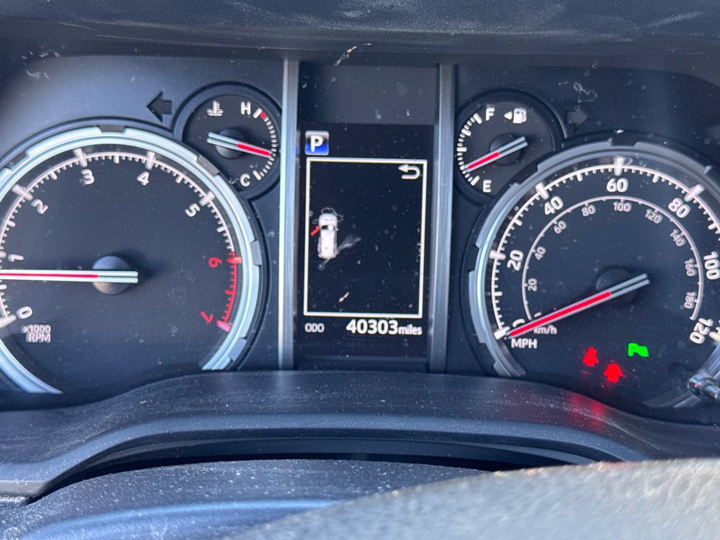 Used 2023 Toyota 4Runner Limited AWD/4WD image 25