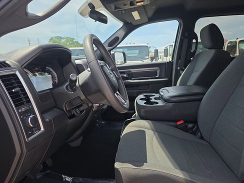 Used 2024 RAM 1500 Classic Warlock AWD/4WD image 25