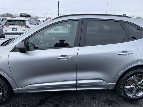 Used 2024 Ford Escape ST-Line image 40