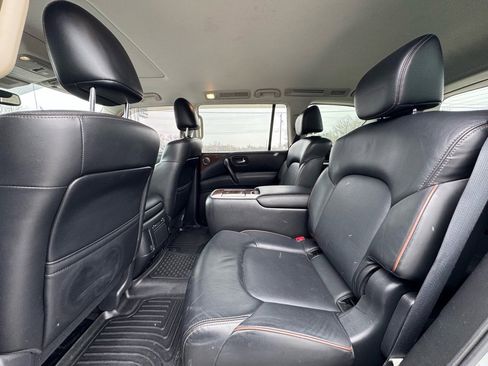 Used 2020 Nissan Armada SL w/ Premium Package image 9