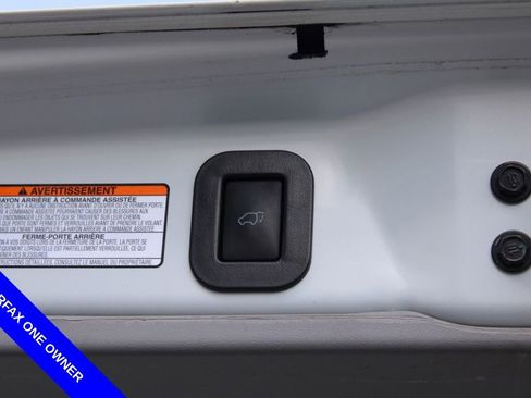 Used 2020 Toyota Sienna XLE w/ XLE Navigation Package image 11