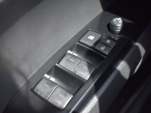 Certified 2025 Toyota Camry SE w/ Convenience Package AWD/4WD image 16