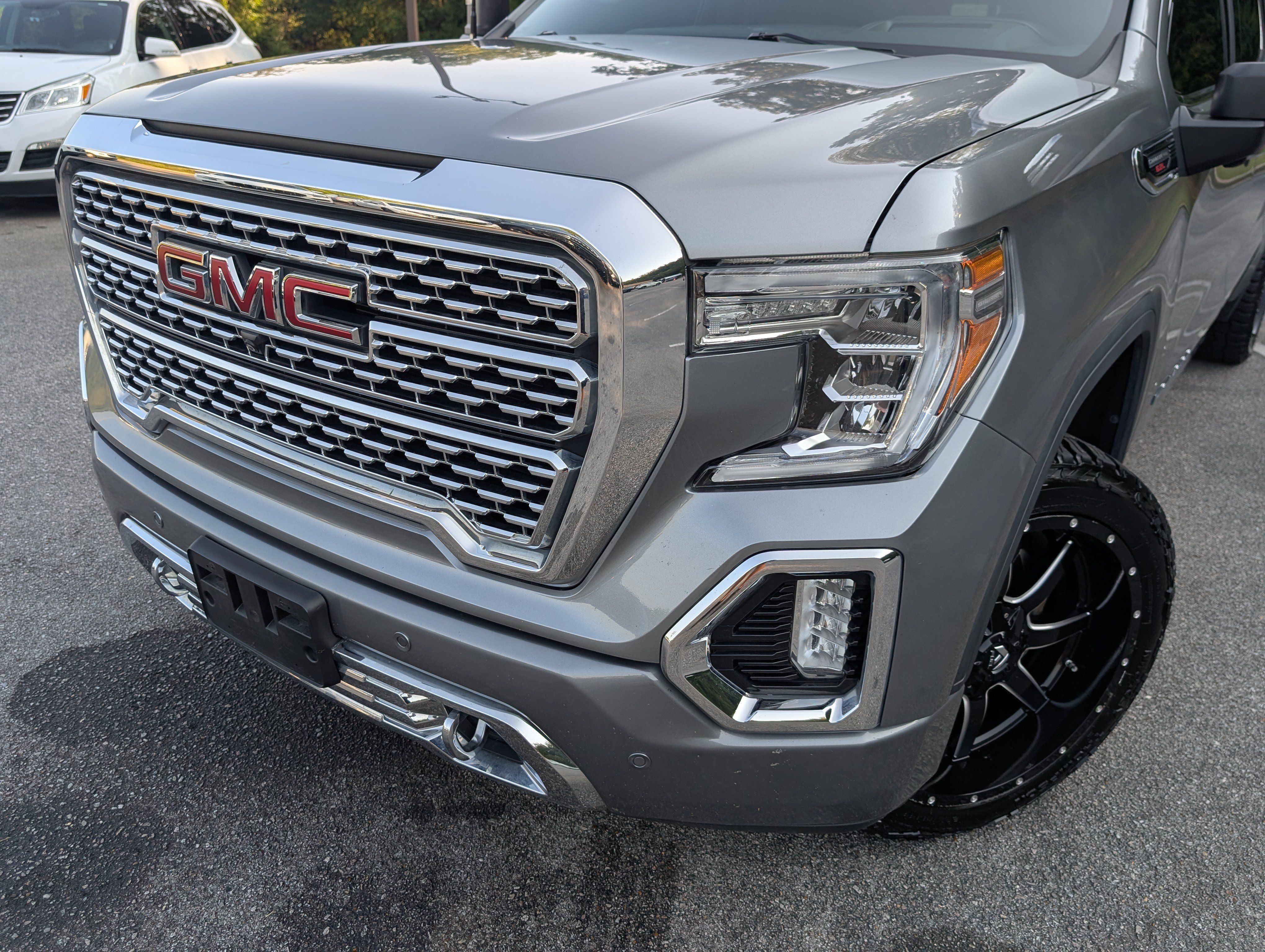 Used 2020 GMC Sierra 1500 Denali w/ Denali Ultimate Package AWD/4WD image 13