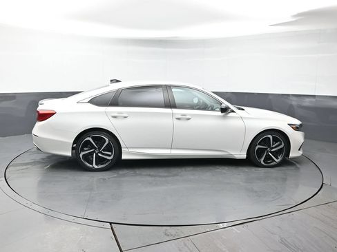 Used 2022 Honda Accord Sport Special Edition image 7