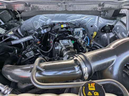 Used 2023 Ford F150 Lariat w/ Equipment Group 502A High image 24