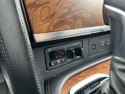 Used 2023 Nissan Armada SL w/ Cargo Package AWD/4WD image 49