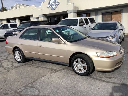 Used 2000 Honda Accord SE image 14