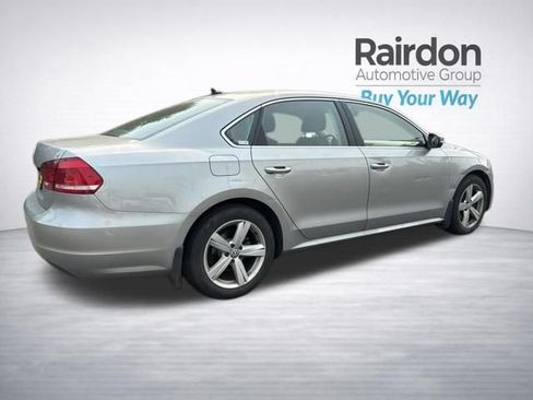 Used 2013 Volkswagen Passat 2.5 SE FWD image 7
