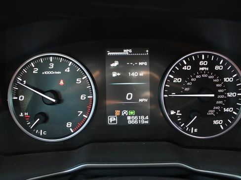 Used 2021 Subaru Outback Limited XT image 30