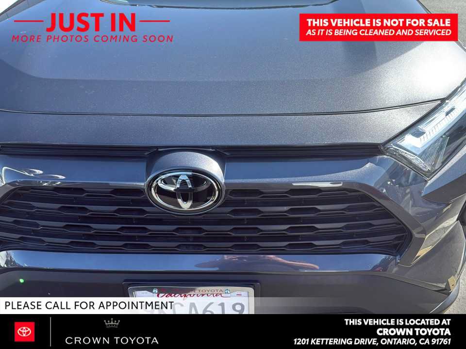 Used 2023 Toyota RAV4 XLE Premium FWD image 2
