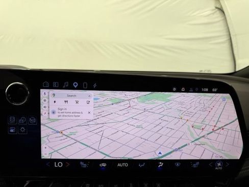 Used 2024 Chevrolet Blazer EV LT AWD/4WD image 33