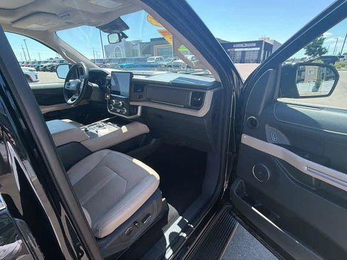 Used 2024 Ford Expedition Max Limited AWD/4WD image 29