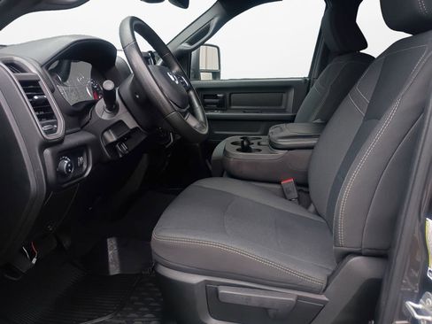 Used 2025 RAM 2500 Tradesman image 19