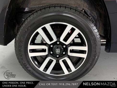 Used 2022 Toyota 4Runner Limited AWD/4WD image 13