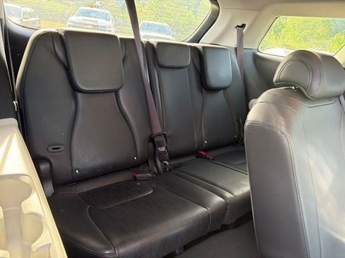 Used 2022 Kia Carnival LX FWD image 15