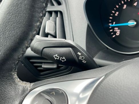 Used 2015 Ford Escape SE w/ Equipment Group 201A image 32