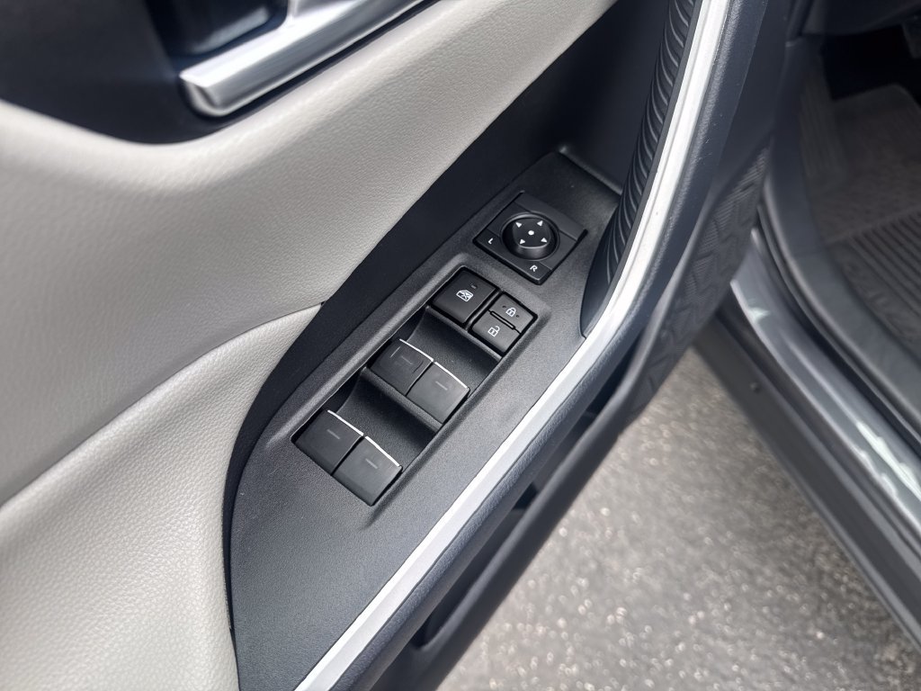 Certified 2024 Toyota RAV4 XLE AWD/4WD image 11