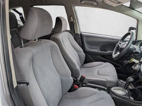 Used 2013 Honda Fit image 17