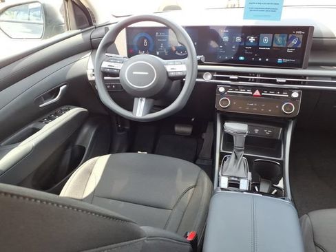New 2026 Hyundai Tucson SEL FWD image 4