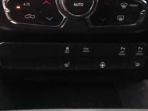 Used 2018 RAM 1500 Sport w/ Hydro Blue Sport Package RWD image 38
