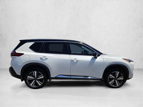 Used 2023 Nissan Rogue Platinum w/ Platinum Premium Package FWD image 4