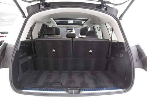 Certified 2026 Mercedes-Benz GLS 450 4MATIC image 33
