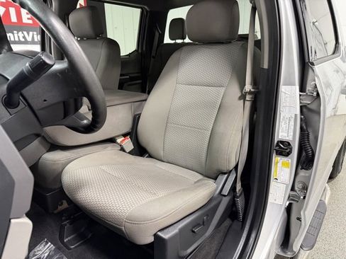 Used 2019 Ford F150 XLT w/ Trailer Tow Package image 17