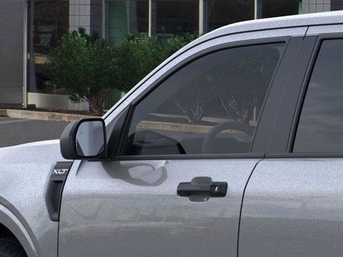 New 2026 Ford Maverick XLT image 21