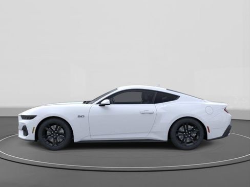 New 2026 Ford Mustang GT RWD image 3