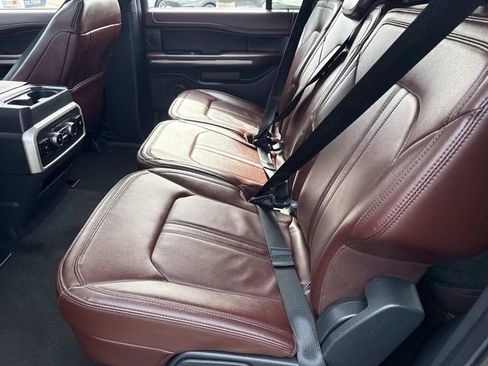 Used 2024 Ford Expedition Max Limited image 19